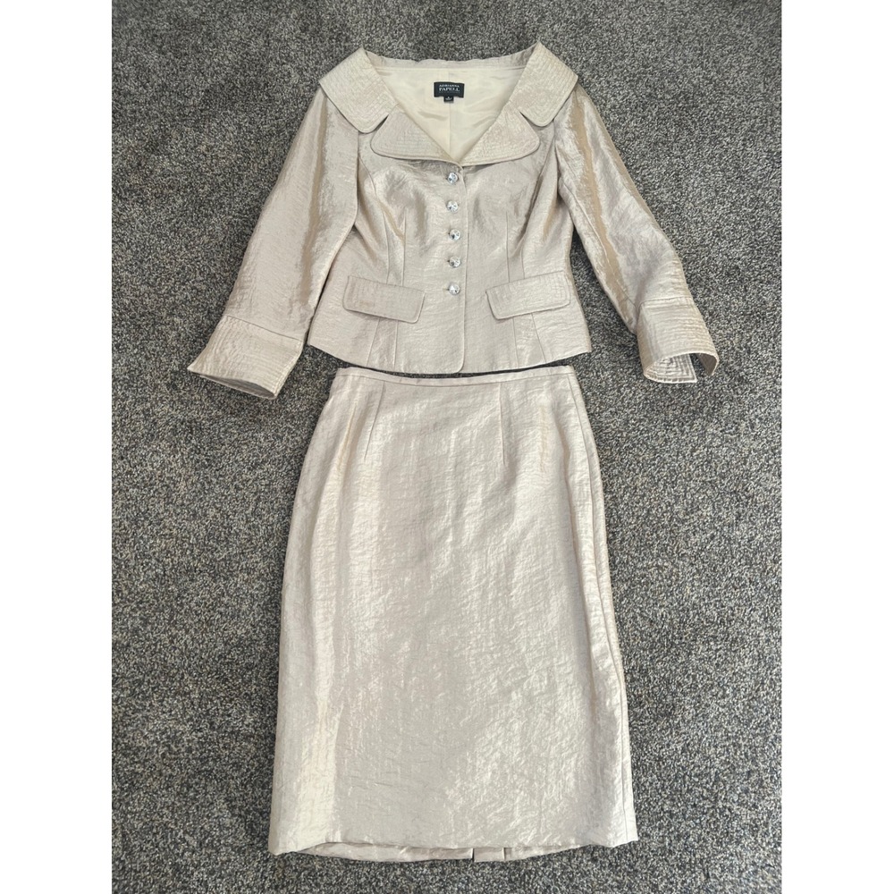 Adrianna Papell Champagne Gold Metallic Suite Set Size 6 Rhinestone Button